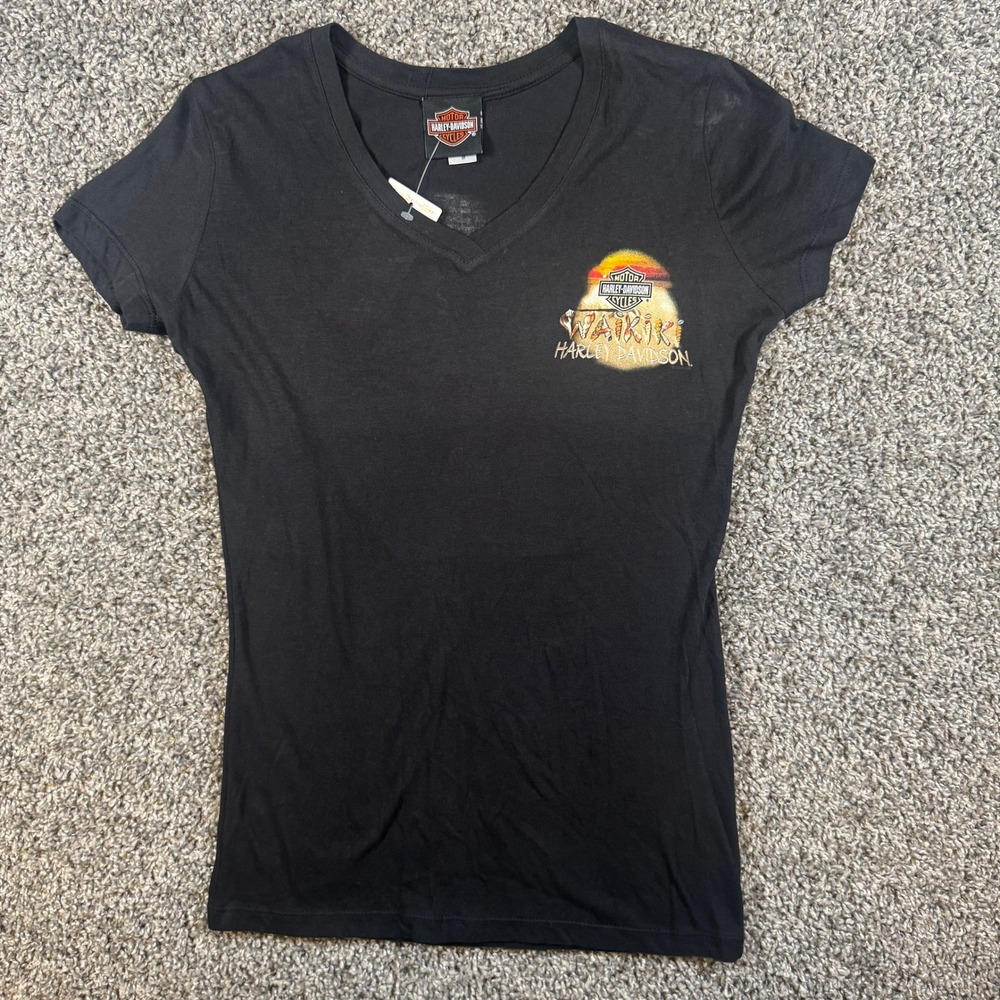 NWT Harley-Davidson T-Shirt Women Medium Black Waikiki Hawaii V-Neck Graphic Tee - Picture 2 of 8